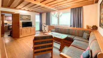 Expose Charmante Altbauwohnungmit Balkon und Garage in Brixen im Thale – Nähe Kitzbühel.