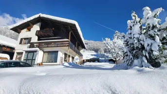 Expose Mehrfamilienhaus in sonniger Lage