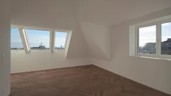 Expose Dachgeschoss-Wohnung mit Loft-Charakter, Südbalkon, Kahlenberg Ausblick