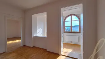 Expose Charmante 3-Zimmer-Altbau-WOHNUNG in SCHWAZ
