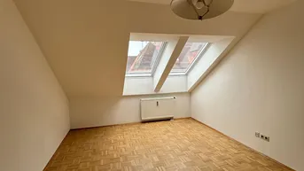 Expose Garconniere in 8010 Graz-Leonhard: Charmante Studentenwohnung