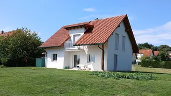 Expose Vulkanland: Neubau in Ruhelage mit schöner Aussicht - Kaufoption 
