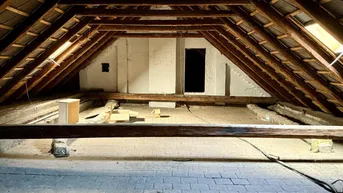 Expose IM ZENTRUM von Zwettl -TOP Preis - ROHDACHBODEN mit Terrasse - Entwicklung - Digitales ANGEBOTSVERFAHREN