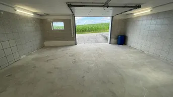 Expose Garage zu vermieten 