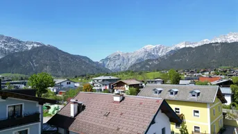 Expose Wohnhaus mit flexibler Nutzung als Einfamilienhaus oder als Gastrobetrieb möglich, Altbau, in zentraler, sonniger Lage in Saalfelden..