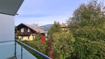 Expose MODERNE WOHNUNG IN ZELL AM SEE, top Lage, mit großem Balkon und herrlichem Blick in´s Grüne, Lift, Garagenplatz!