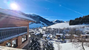 Expose  Touristische Investment Apartments, Ski in &amp; out, direkt an der Skipiste in Saalbach und Fieberbrunn. 