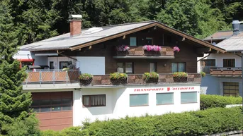 Expose Vielseitiges Mehrparteienhaus in Zell am See - interessantes Investment!