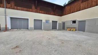 Expose Geräumige Lagerräume mit Garagentoren in Neumarkt/M. 