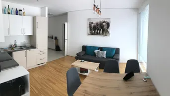 Expose Objektbeschreibung – Modernes Wohnen mit Gartenidylle