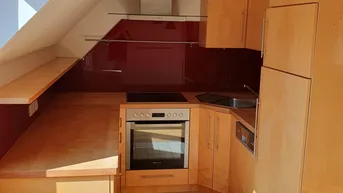 Expose Sonnige DG-Maisonette mit Balkon