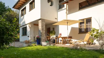 Expose Kurzzeit Miete: großzügiges Studio 67 qm² mit Terrasse