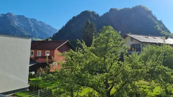 Expose Moderne 3-Zimmer Wohnung mit Balkon und Tiefgarage