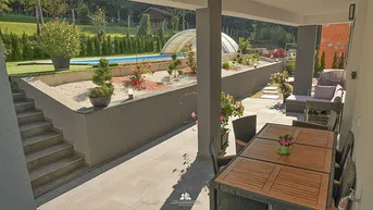 Expose DEIN ZUHAUSE - Exklusives Wohnhaus mit Einliegerwohnung und Pool
