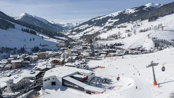 Expose Schöne Wohnung in Skiliftnähe von Saalbach