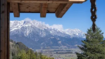 Expose ZWEITWOHNSITZ! Neuwertiges Ferienhaus mit Panoramablick in Sonnenlage von Leogang