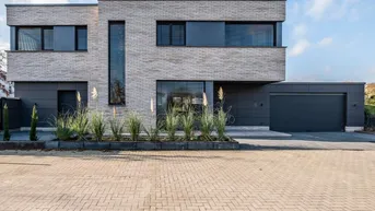 Expose Luxuriöses Einfamilienhaus in Eisenstadt zu kaufen *960m² Grundstück*