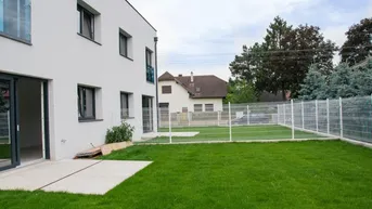 Expose EXKLUSIVES ,MODERNES WOHNEN IM 4 ZIMMER REIHENHAUS IN STRASSHOF AN DER NORDBAHN !!!