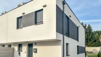 Expose Exklusive Doppelhaushalfte mit Design &amp; Luxusausstattung am Stadtrand von Wien!