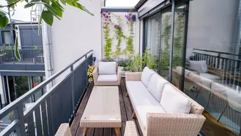Expose THERESIANA: Lichtdurchflutetes Penthouse zwischen Kutschkermarkt und AKH - ebenerdig und eigenem Aufzug **PROVISIONSFREI**