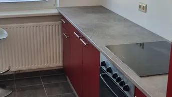 Expose Vollständig renovierte 5-Raum-Wohnung auf 2 Etagen mit Einbauküche in Gänserndorf