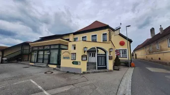 Expose Traditionsreicher Gasthof mit Gästezimmern in Toplage der Wachau