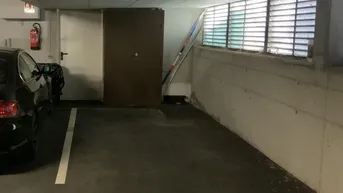 Expose Garagenstellplatz in Innsbruck, Uferstraße, ab sofort zu vermieten!