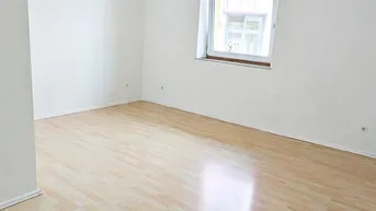 Expose 2-Zimmer-Wohnung mit Balkon, Abstellraum &amp; Garage in Innsbruck (Kohlstattgasse 2)