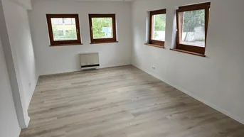 Expose Einzelbüro in Bürogemeinschaft im Gewerbegebiet Bergheim