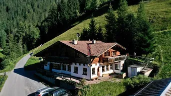 Expose Einmalige Gelegenheit: Urige Skihütte direkt an der Piste in See zu verpachten