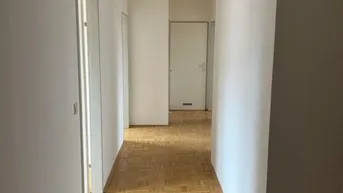 Expose WG- taugliche 3 Zimmerwohnung, hell, gepflegt, gut aufgeteilt auf 70m², UNINÄHE