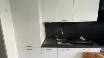 Expose Schöne moderne neu sanierte Wohnung mit Balkon in Graz Eggenberg!
