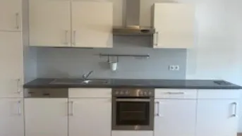 Expose PREISHIT bis 30.11.2027 gefördert: Gepflegte, helle Altbau-Wohnung in Graz: Ideal für Singles oder Paare! Nur 467,78 € mtl.