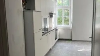 Expose Wunderschöne, helle 2-Zimmer-Albau-Wohnung in Graz mit Balkon – Top gepflegt zur Miete!