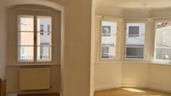 Expose Charmante 2-Zimmer Altbauschönheit in Graz – gepflegt, mit Einbauküche und viel Licht!