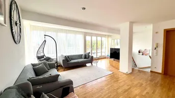 Expose Sanierungsbedürftiges Penthouse auf zwei Etagen mit Terrasse und Stellplatz in bester Lage, Bregenz