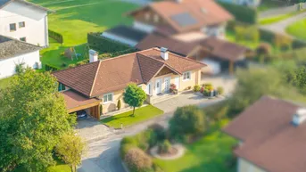 Expose DuoLeben Irrsdorf – Bungalow mit zwei Einheiten in Straßwalchen bei Salzburg