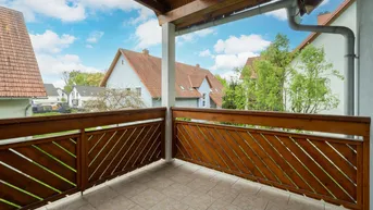 Expose Dein gemütlicher Rückzugsort: 3-Zimmer-Wohnung mit Schwedenofen, Balkon &amp; Carport in Feldkirchen bei Graz