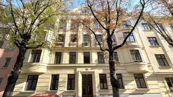 Expose Charmante 4-Zimmer-Wohnung mit Loggia und unbefristetem Mietvertrag in Wien Hernals Nähe Kongresspark und Bahnhof Wien Hernals