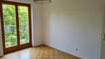 Expose 12m² Zimmer in gemütlicher 3er WG