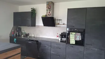 Expose Neubauwohnung mit Terrasse und Garten in Penningberg
