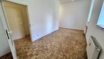 Expose Hell erstrahlte 2-Zimmer-Mietwohnung! Jetzt mieten!