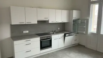 Expose Exklusive 2-Zimmerwohnung mit eigenem Liftzugang – stilvolles Wohnen in Klagenfurt