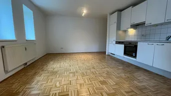 Expose Großzügige helle Dreizimmerwohnung!