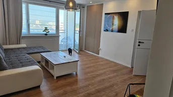 Expose Großzüzige vollsanierte 3 Zimmerwohnung mit Balkon