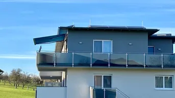 Expose Neuwertige 2-Raum-Penthouse-Wohnung mit Balkon und Einbauküche in Waldneukirchen