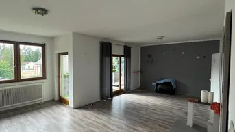 Expose Schöne 3-Zimmer-DG-Wohnung mit Balkon in Ebreichsdorf