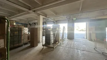 Expose Lagerhalle mit Büro in Krems zu vermieten!