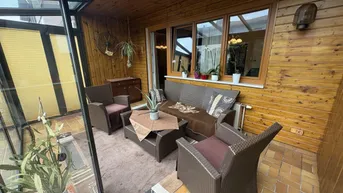 Expose Heimeliges Reihenhaus mit Eigen- und Wintergarten in Stadl-Paura!