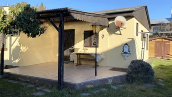 Expose "Jetzt schon auf den Sommer Freuen" Bungalow auf Pachtgrund mit großem Garten und Pool beim Badeteil Steinbrunn